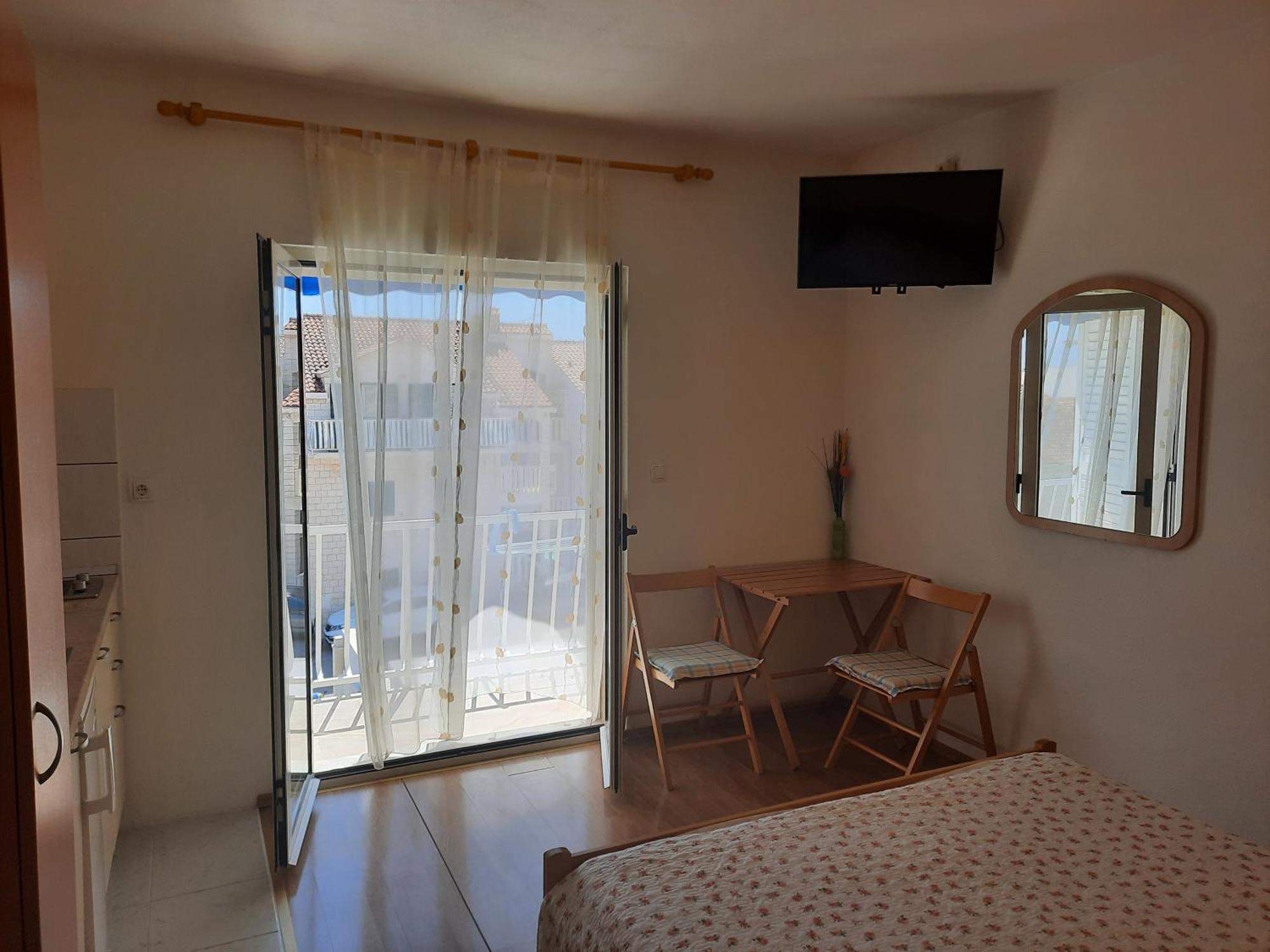 Apartments Marjanovic Бол Экстерьер фото